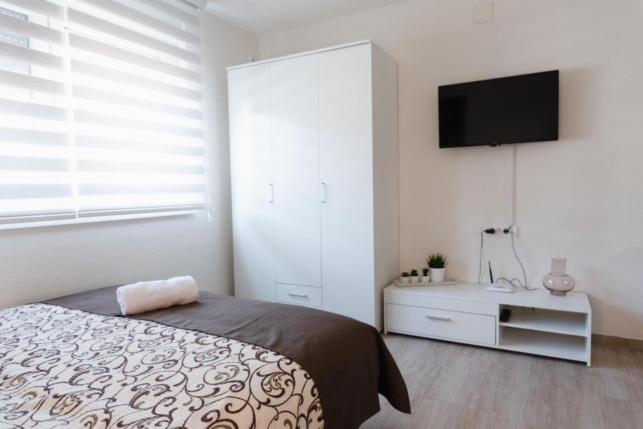 Apartmani Centar Lux New Зренянин Экстерьер фото