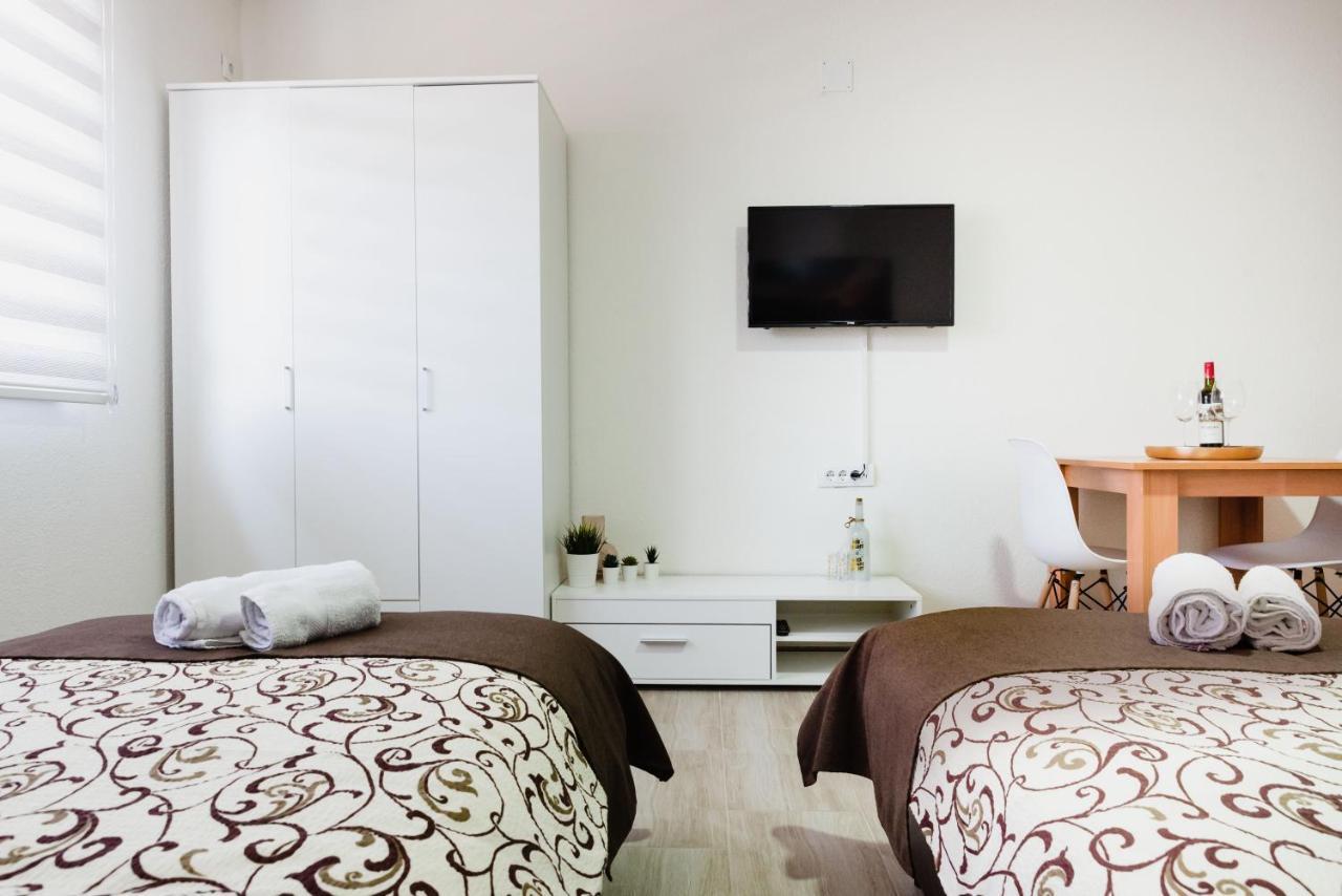 Apartmani Centar Lux New Зренянин Экстерьер фото